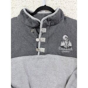 Vintage Canada Quebec Wolf Snap Mock Neck Sweatshirt XL Gray Colorblock